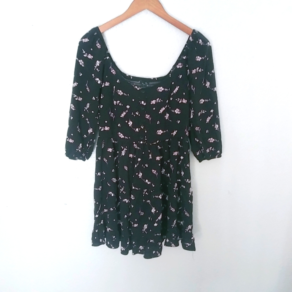 Rue21 L Black Floral Baby Doll Peasant Top